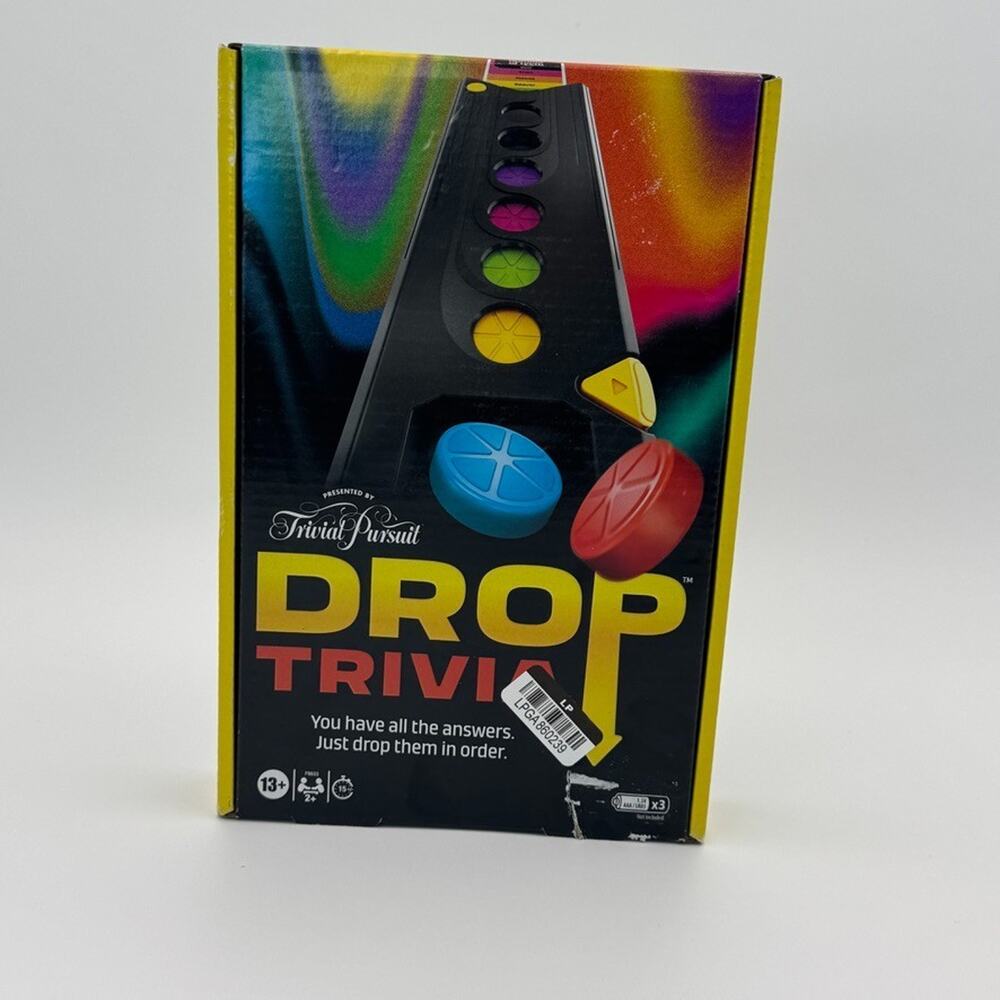 Hasbro Drop Trivia Electronic Board Game Trivial Pursuit Family Party Game NEW - Picture 3 of 7